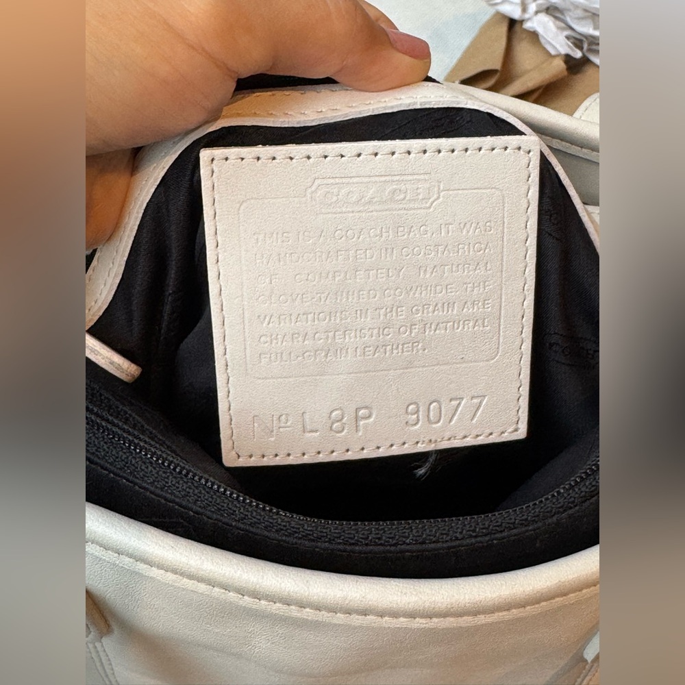 Coach Cream Leather Tote Bag - Picture 7 of 7